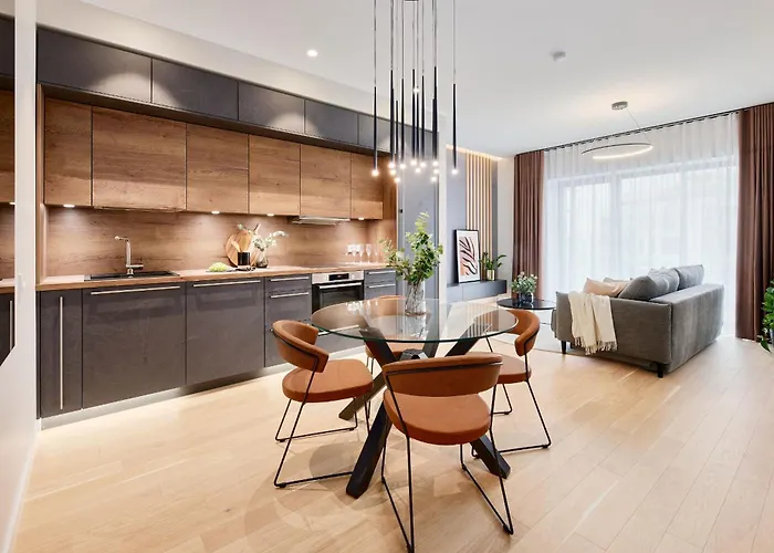 Kalaranna Plaza View