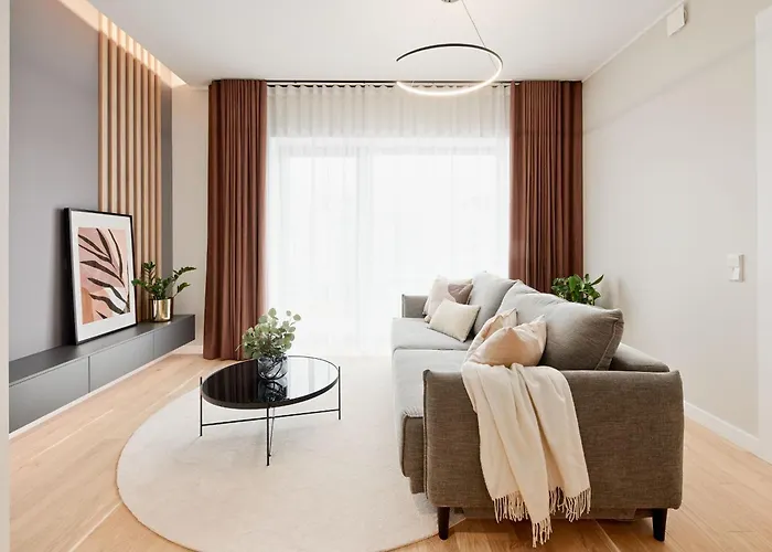 Kalaranna Plaza View * 塔林