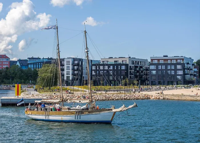 Kalaranna Plaza View 公寓 *