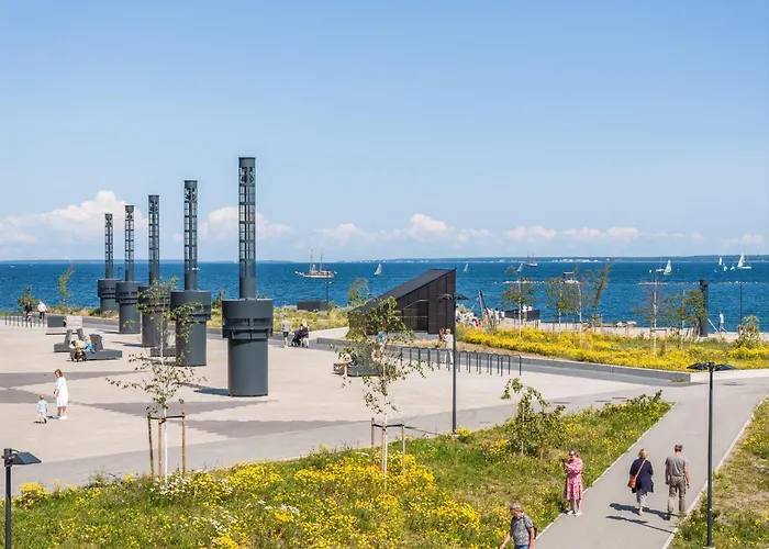 Kalaranna Plaza View *